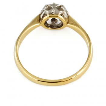 18ct gold Diamond Ring size M